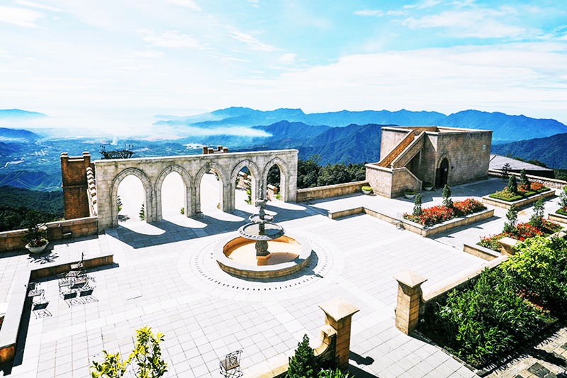 Tour Huế Bà Nà Hill giá rẻ
