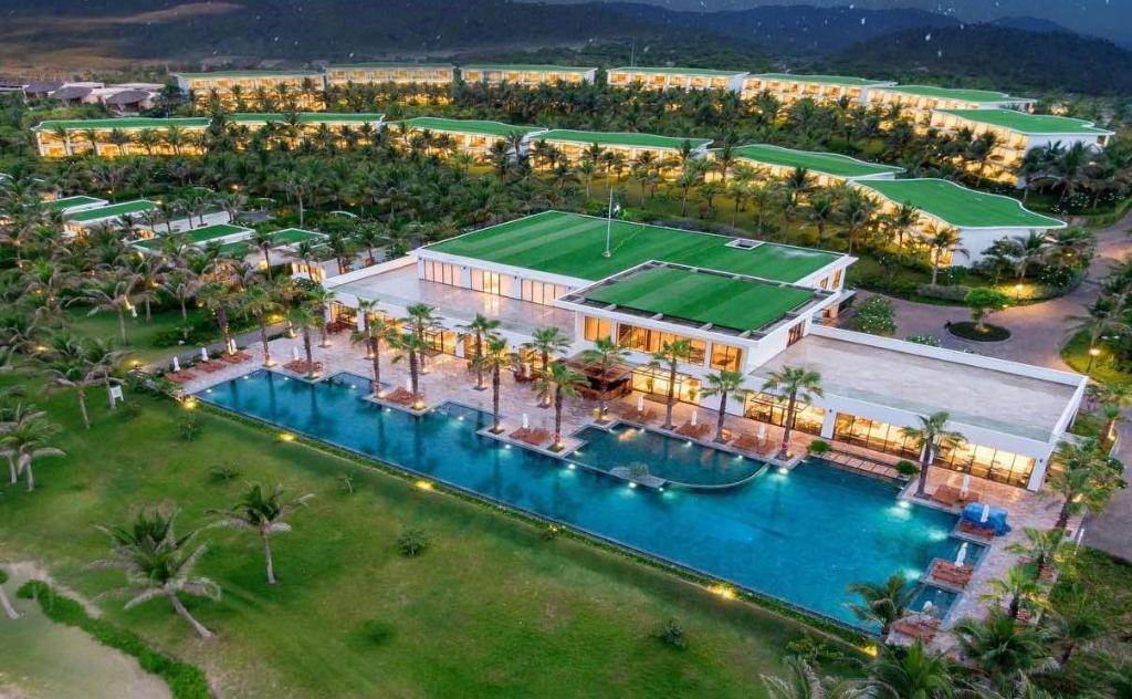 SELECTUM NOA CAM RANH RESORT