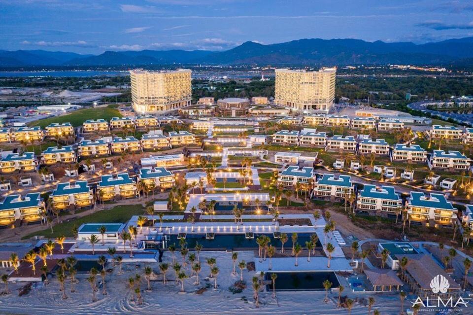 ALMA CAM RANH RESORT