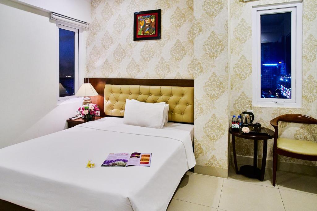 BOSS HOTEL