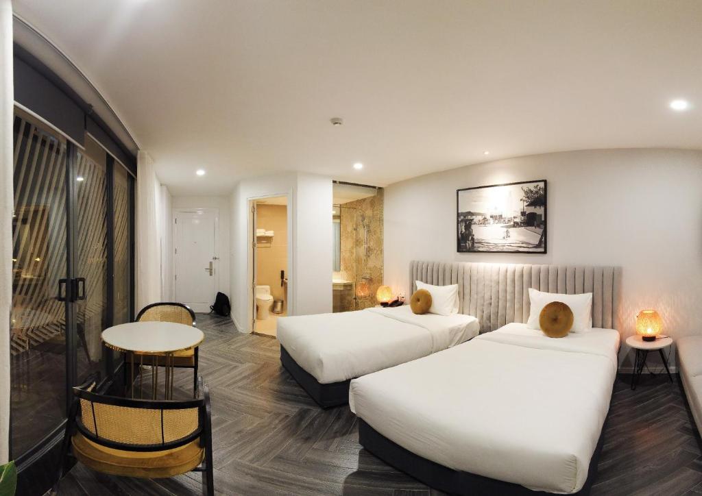 LEN’S HOTEL