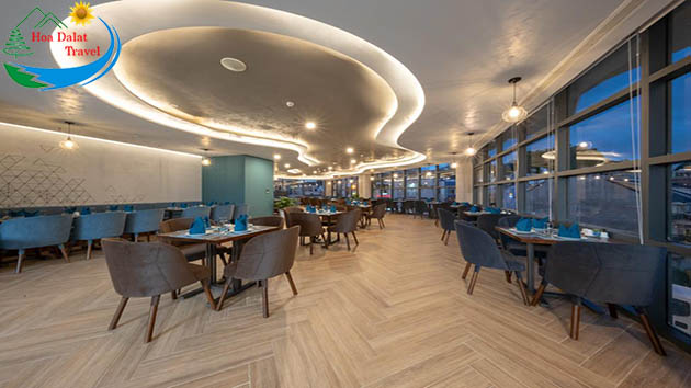 GOLF VALLEY HOTEL