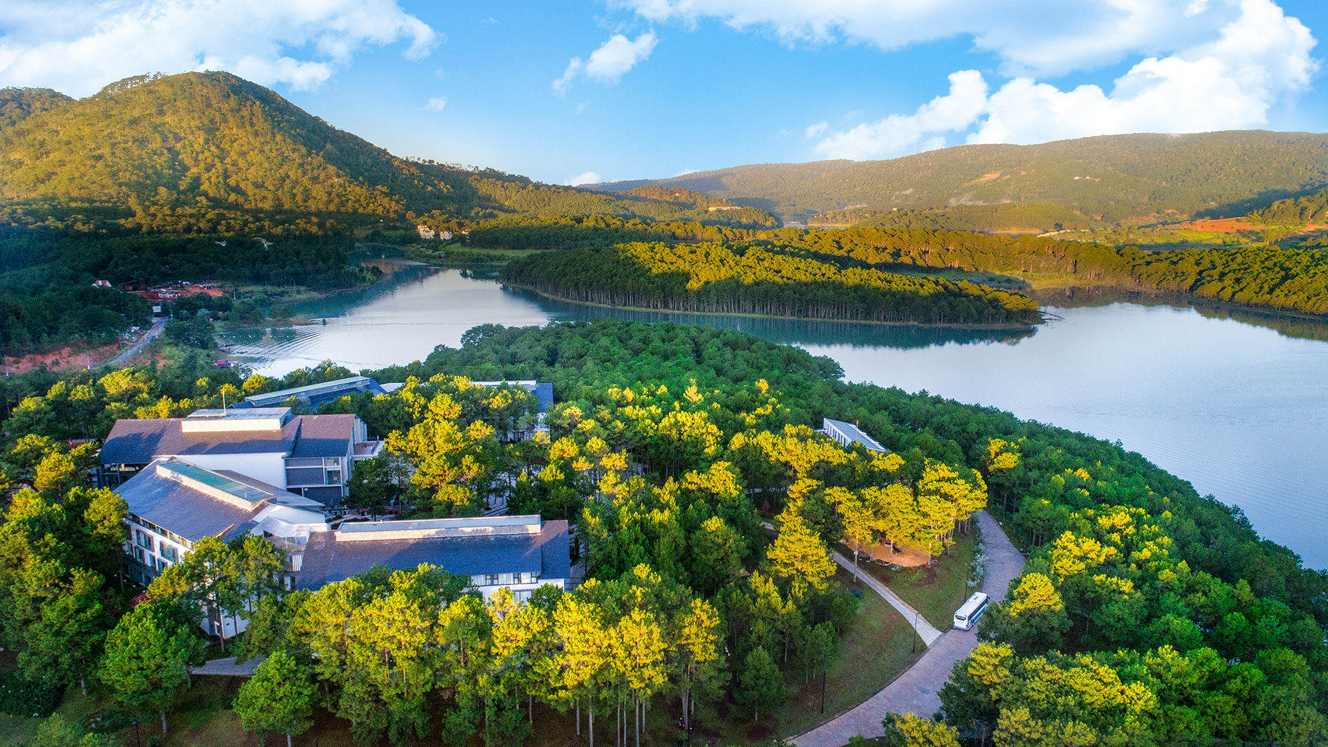 TERRACOTTA HOTEL & RESORT ĐÀ LẠT